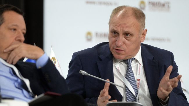 Александр Аузан