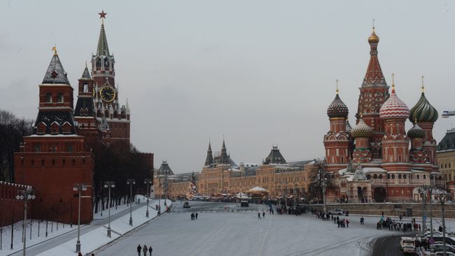 Васильевский спуск и Красная площадь в Москве. Архив Васильевский спуск и Красная площадь в Москве. Архив