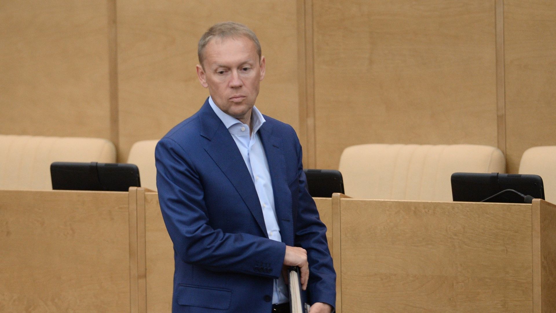 Заместитель председателя комитета Государственной Думы РФ по безопасности и противодействию коррупции Андрей Луговой Заместитель председателя комитета Государственной Думы РФ по безопасности и противодействию коррупции Андрей Луговой - РИА Новости, 1920, 21.09.2021