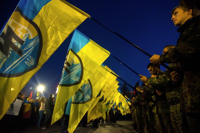 Участники марша по случаю 72-й годовщины образования Украинской повстанческой армии в Харькове Участники марша по случаю 72-й годовщины образования Украинской повстанческой армии в Харькове