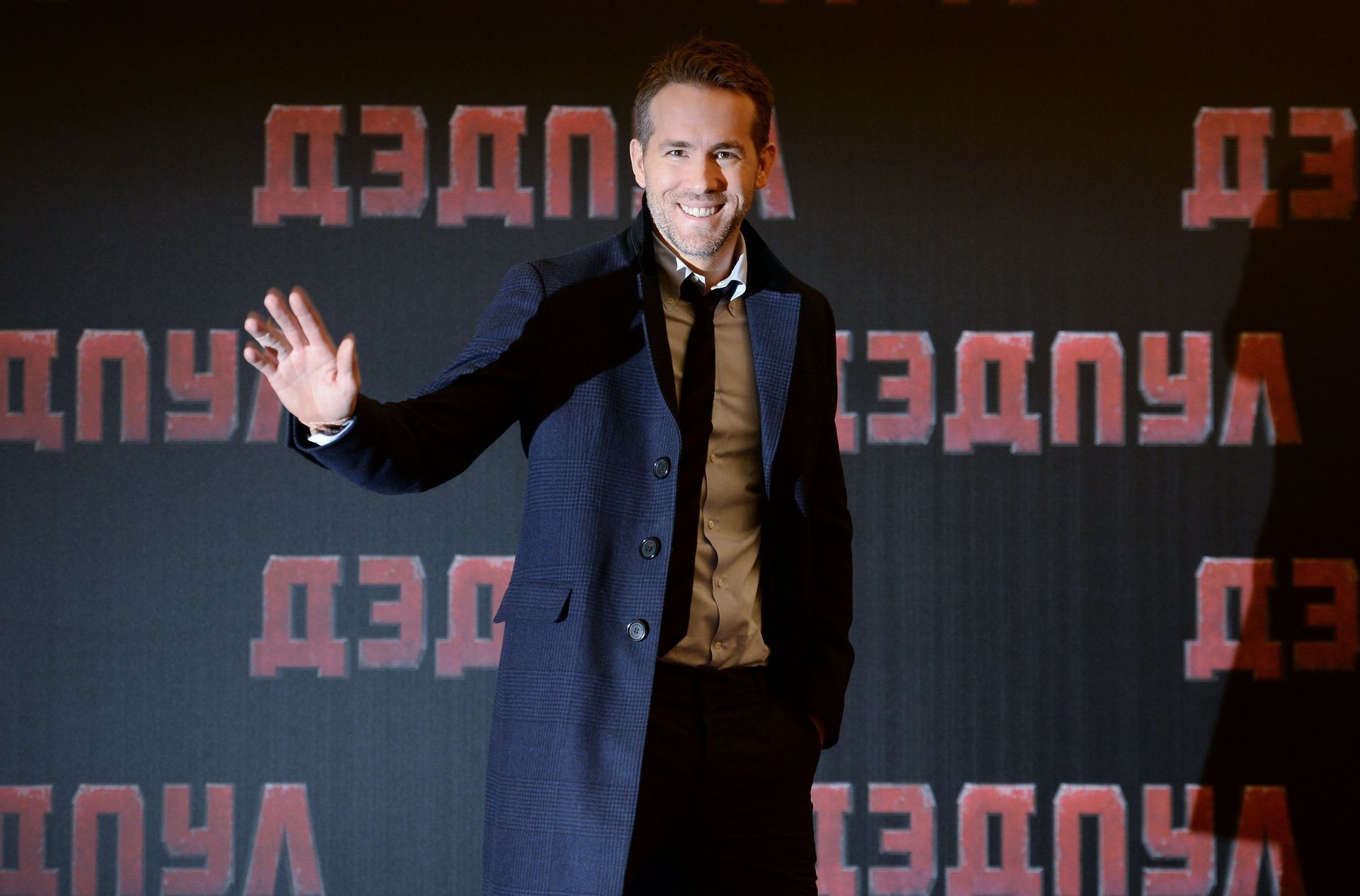 Актер Райан Рейнольдс во время фотоколла к премьере фильма Тима Миллера Дэдпул в отеле Ritz Carlton в Москве - РИА Новости, 1920, 14.09.2025