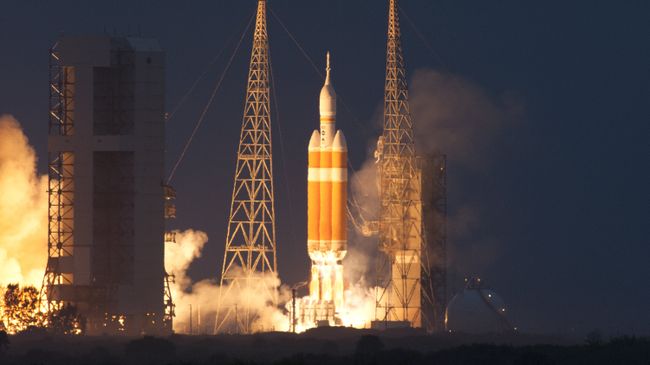Старт ракеты Delta IV. Архивное фото
