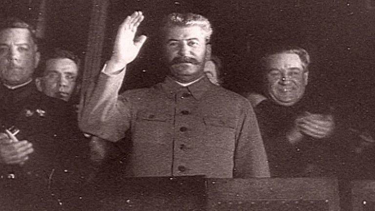 Иосиф Сталин – враг народа? ХХ съезд КПСС в архивных кадрах Иосиф Сталин – враг народа? ХХ съезд КПСС в архивных кадрах