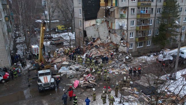 На месте взрыва газа в Ярославле. Архивное фото