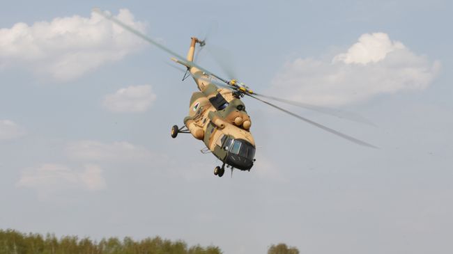 Демонстрация вертолета МИ-17 В-5. Архивное фото