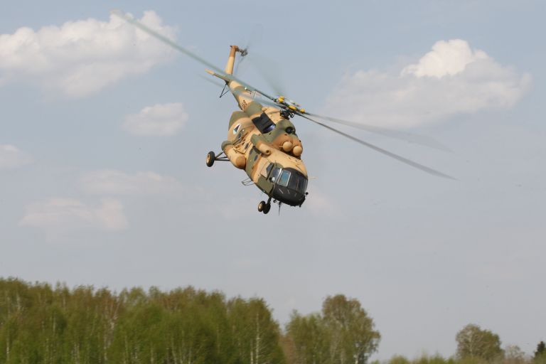 Демонстрация вертолета МИ-17 В-5
