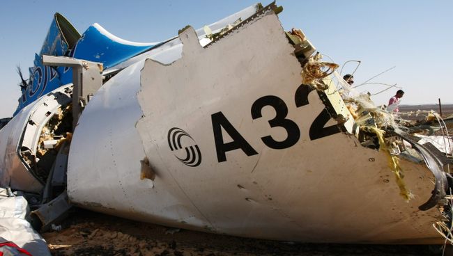 Место крушения российского самолета Airbus A321 в Египте. Архивное фото