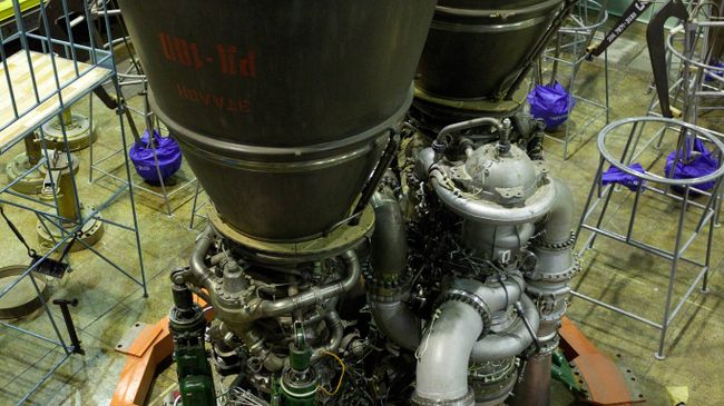 Ракетные двигатели РД-180. Архивное фото