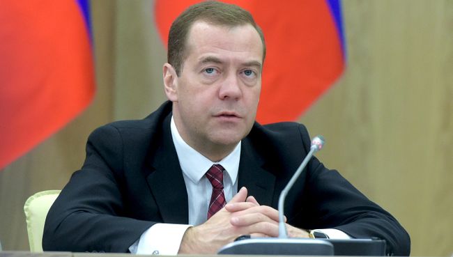 Председатель правительства России Дмитрий Медведев. Архивное фото
