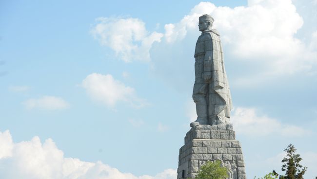 Памятник советским воинам-освободителям Алеша в Пловдиве Памятник советским воинам-освободителям Алеша в Пловдиве