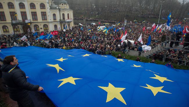 Митинг За европейскую Украину в Киеве. Архивное фото Митинг За европейскую Украину в Киеве. Архивное фото
