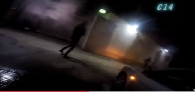 Нападение на посольство Москвы в Киеве. ВИДЕО Нападение на посольство Москвы в Киеве. ВИДЕО