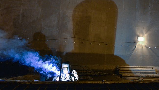 Рабочий на строительстве Рабочий на строительстве