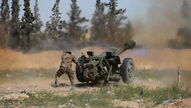 Боевые действия сирийской армии в окрестностях Пальмиры Боевые действия сирийской армии в окрестностях Пальмиры