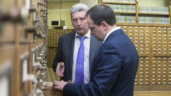Министр культуры Российской Федерации Владимир Мединский и директор Российской государственной библиотеки Александр Вислый Министр культуры Российской Федерации Владимир Мединский и директор Российской государственной библиотеки Александр Вислый