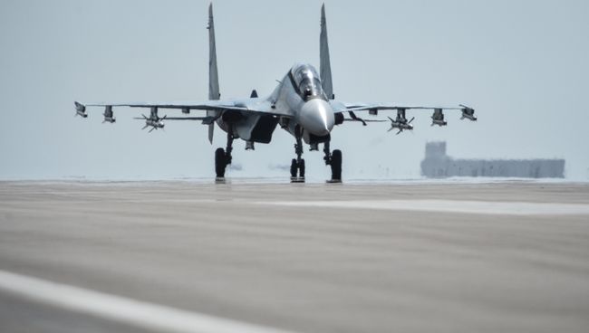 Истребитель СУ-30 СМ. Архивное фото