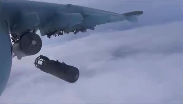 Самолеты Cу-25 российских Воздушно-космических сил нанесли точечные удары по укрепленному опорному пункту террористов в провинции Хама Самолеты Cу-25 российских Воздушно-космических сил нанесли точечные удары по укрепленному опорному пункту террористов в провинции Хама