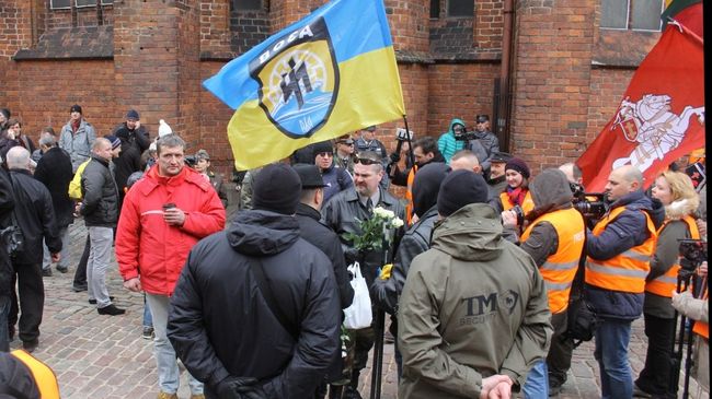 Шествие легионеров СС и их сторонников в Риге, Латвия. 16 марта 2016 Шествие легионеров СС и их сторонников в Риге, Латвия. 16 марта 2016