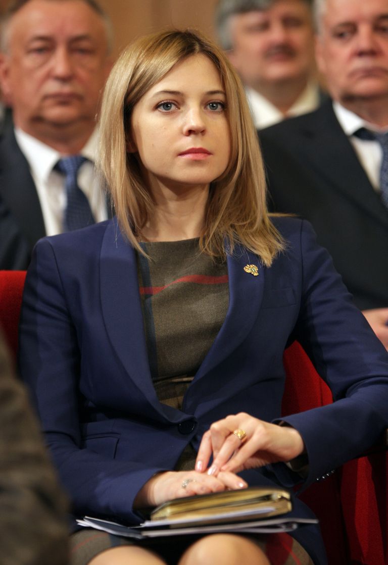 Прокурор Республики Крым Наталья Поклонская на первом заседании депутатов Государственного Совета Республики Крым в Симферополе. Прокурор Республики Крым Наталья Поклонская на первом заседании депутатов Государственного Совета Республики Крым в Симферополе.