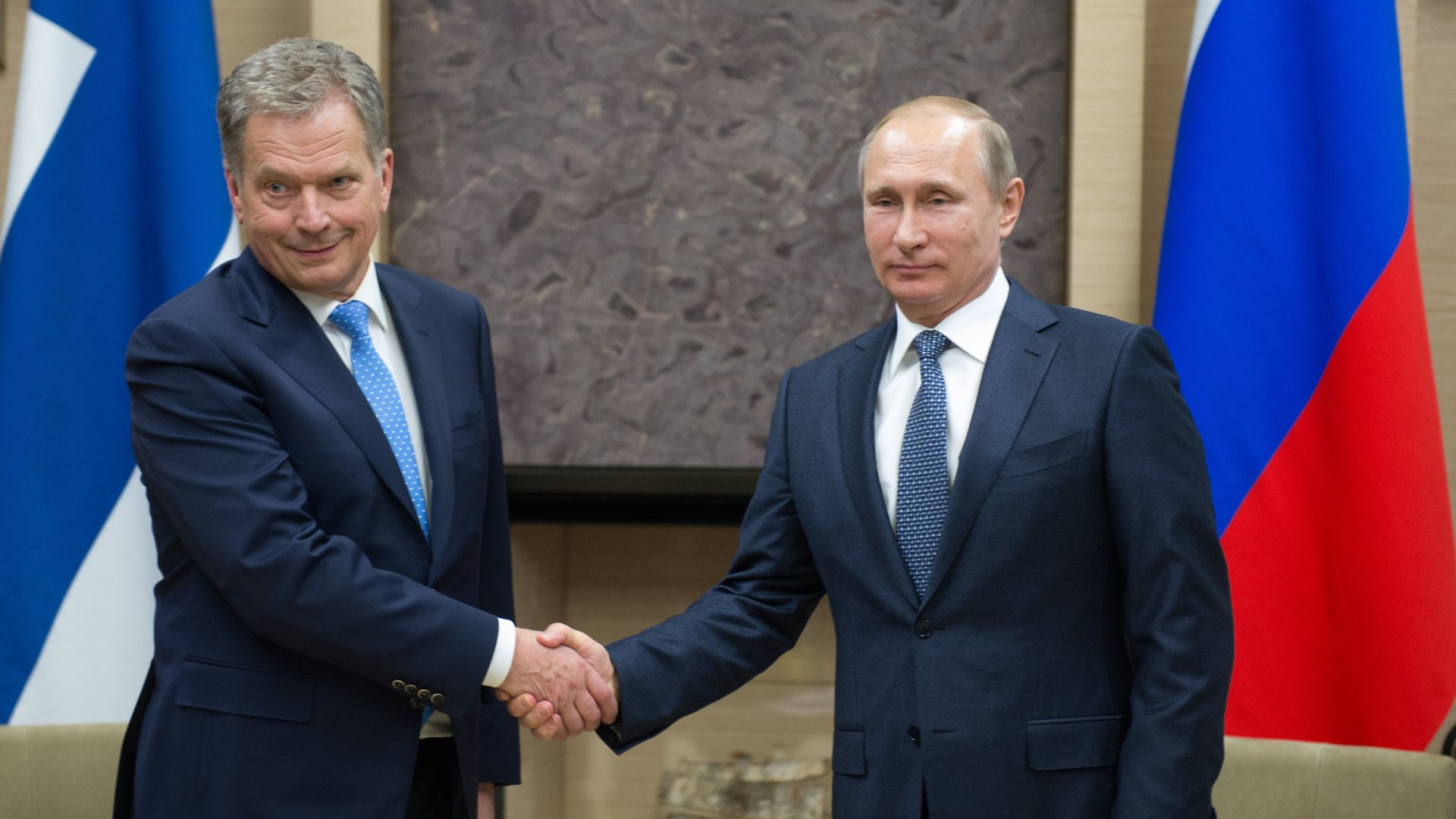 Президент России Владимир Путин и президент Финляндии Саули Ниинистё Президент России Владимир Путин и президент Финляндии Саули Ниинистё - РИА Новости, 1920, 11.03.2022