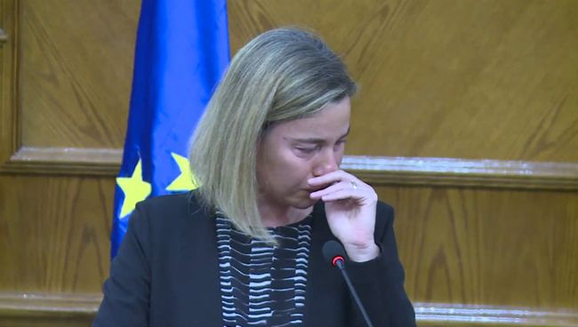 Могерини заплакала и ушла с брифинга в Аммане из-за терактов в Бельгии