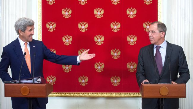 Пресс-конференция главы МИД РФ С. Лаврова и госсекретаря США Д. Керри в Москве