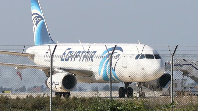 Самолет A320 компании EgyptAir
