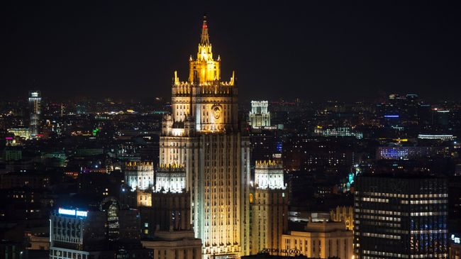 Здание министерства иностранных дел России. Архивное фото Здание министерства иностранных дел России. Архивное фото