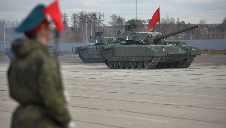 Танки Армата механизированной колонны войск Московского гарнизона Центрального военного округа Танки Армата механизированной колонны войск Московского гарнизона Центрального военного округа