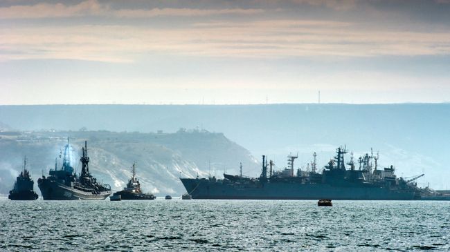 Корабли Черноморского флота России. Архивное фото