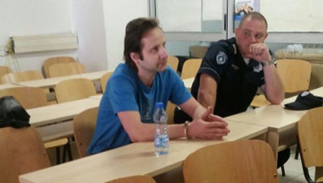 Совладелец турфирмы Лабиринт Сергей Азарсков, доставленный в Москву сотрудниками Интерпола