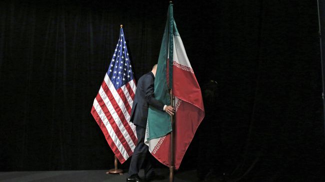Флаги США и Ирана Флаги США и Ирана