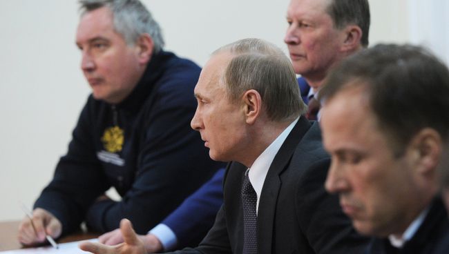 Президент РФ В. Путин провел заседание Госкомиссии по старту РН Союз-2.1а Президент РФ В. Путин провел заседание Госкомиссии по старту РН Союз-2.1а