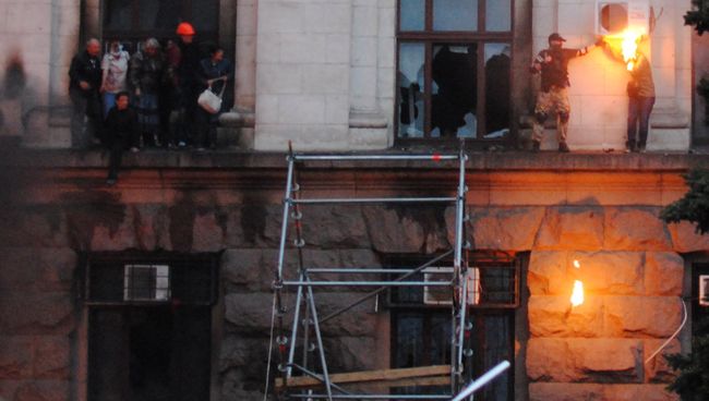 Столкновения в Одессе 2 мая 2014 года. Архивное фото Столкновения в Одессе 2 мая 2014 года. Архивное фото