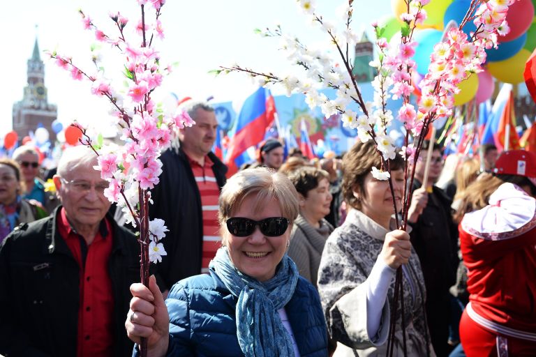Первомайская демонстрация на Красной площади Первомайская демонстрация на Красной площади