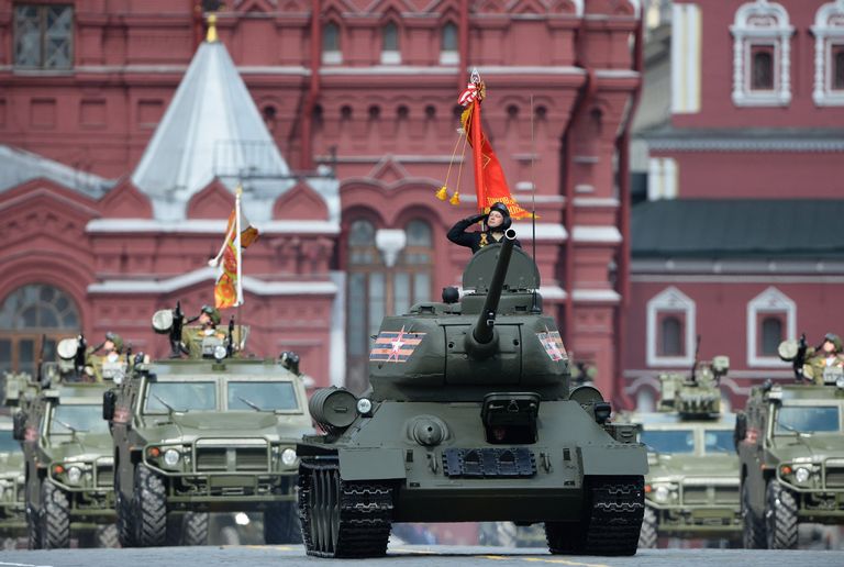 Генеральная репетиция военного парада в честь 71-й годовщины Победы в ВОВ Генеральная репетиция военного парада в честь 71-й годовщины Победы в ВОВ