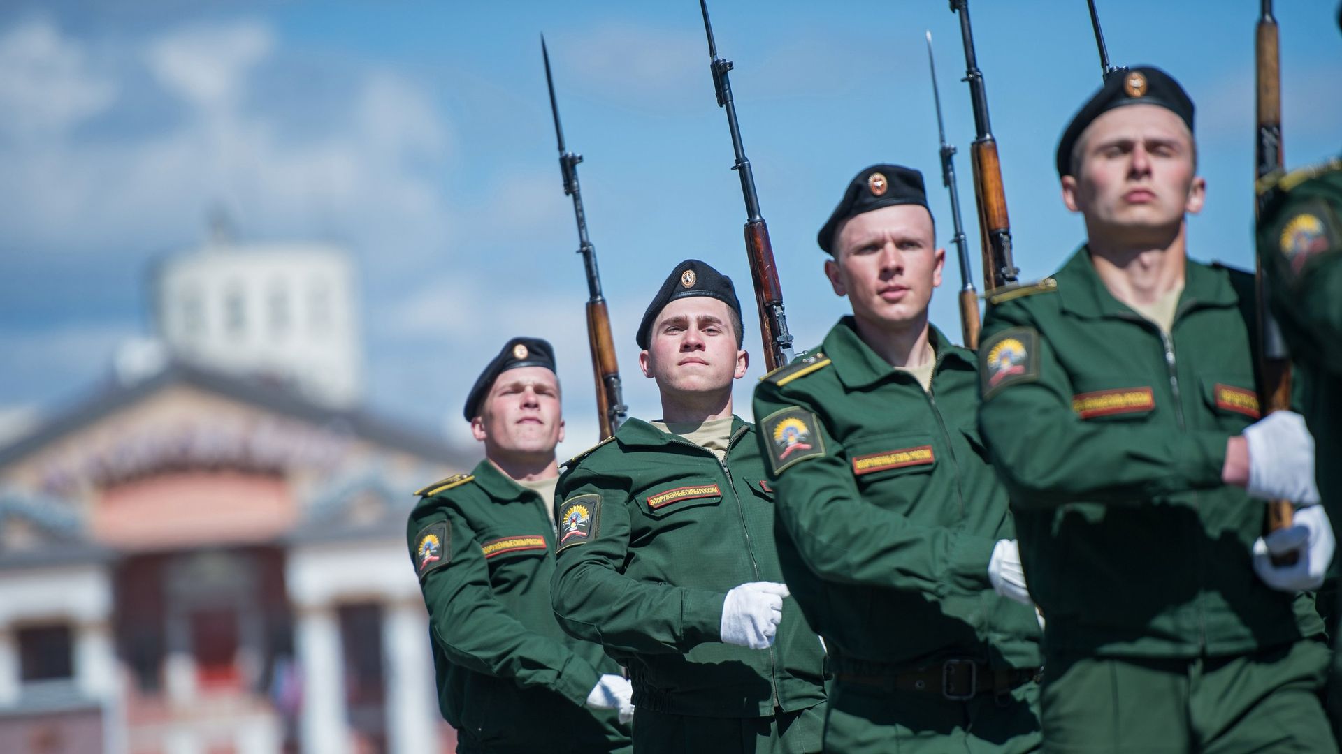 Военнослужащие во время военного парада в Омске Военнослужащие во время военного парада в Омске - РИА Новости, 1920, 09.05.2022