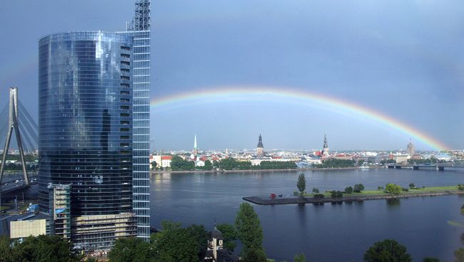 Здание Хансабака в Риге. Архивное фото Здание Хансабака в Риге. Архивное фото