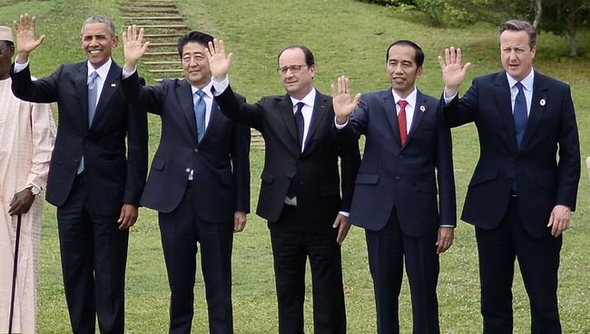 Лидеры стран-участниц саммита G7 в Японии. 27 мая 2016 года Лидеры стран-участниц саммита G7 в Японии. 27 мая 2016 года