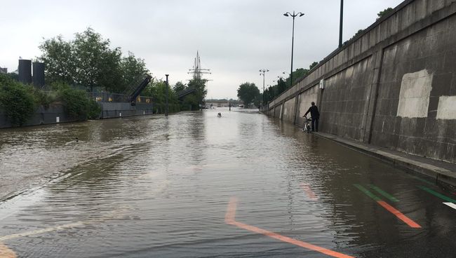 Наводнение в Париже Наводнение в Париже