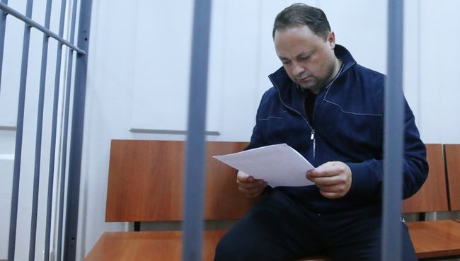 Мэр Владивостока Игорь Пушкарев в Басманном суде Москвы. Ахивное фото