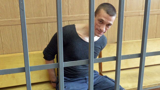 Художник Петр Павленский