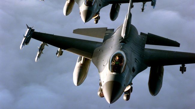 F-16. Архивное фото F-16. Архивное фото