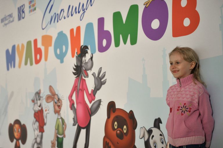 Юный посетитель на открытии выставки Столица мультфильмов, приуроченной к 80-летию Союзмультфильма и 120-летию Музея МосквыОткрытие выставки Столица мультфильмов Юный посетитель на открытии выставки Столица мультфильмов, приуроченной к 80-летию Союзмультфильма и 120-летию Музея МосквыОткрытие выставки Столица мультфильмов