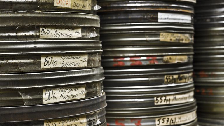 Хранилище мультипликационных кинофильмов на киностудии Союзмультфильм, которой исполняется 80 лет Хранилище мультипликационных кинофильмов на киностудии Союзмультфильм, которой исполняется 80 лет