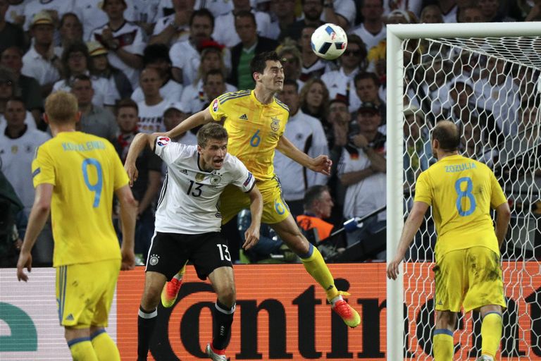 Футбол. Чемпионат Европы - 2016. Матч Германия - Украина Футбол. Чемпионат Европы - 2016. Матч Германия - Украина