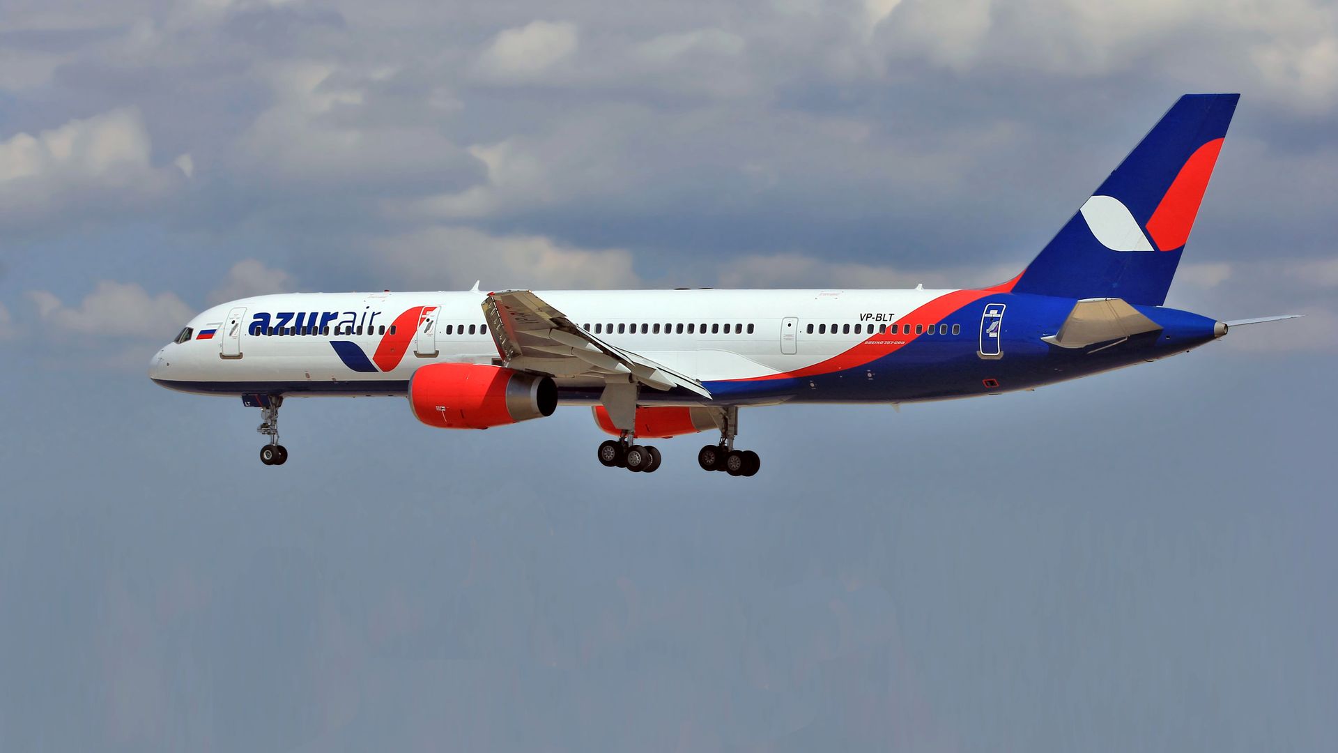 Самолет Boeing 757 авиакомпании Azur Air Самолет Boeing 757 авиакомпании Azur Air - РИА Новости, 1920, 23.01.2026