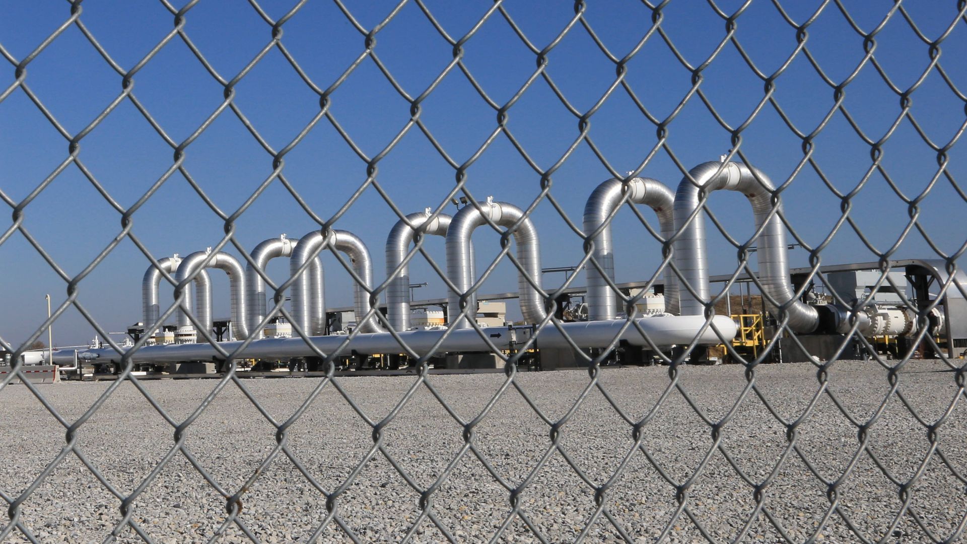 Компрессорная станция компании TransCanada для нефтепровода Keystone XL в Небраске, США - РИА Новости, 1920, 02.07.2026