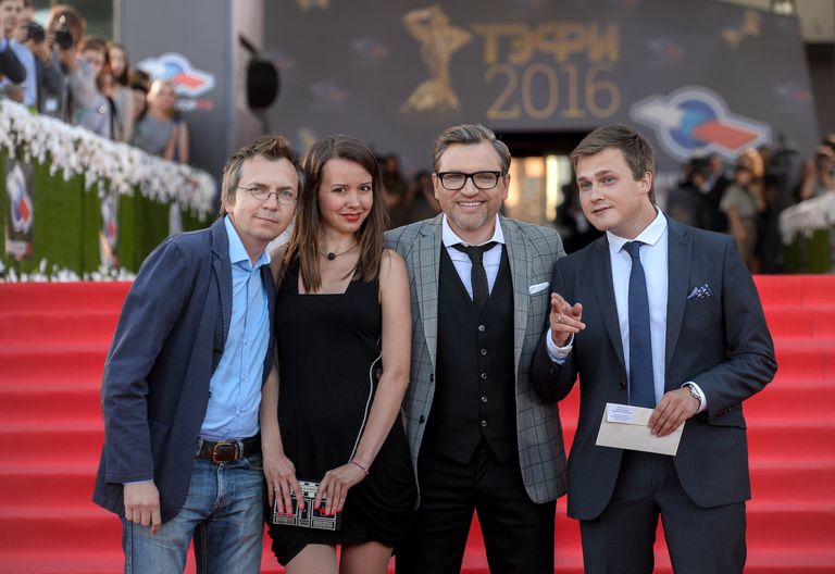 Телеведущий Вадим Такменев перед церемонией вручения премии ТЭФИ 2016 в категории Вечерний прайм в Москве Телеведущий Вадим Такменев перед церемонией вручения премии ТЭФИ 2016 в категории Вечерний прайм в Москве