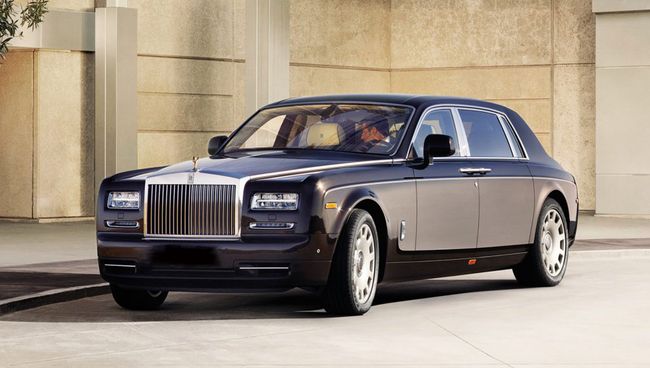 Автомобиль Rolls-Royce Phantom Автомобиль Rolls-Royce Phantom